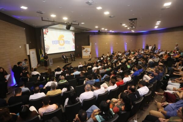 Exposorvetes 2025 encerra 6ª edição com geração de negócios, homenagens e fortalecimento do setor no Ceará