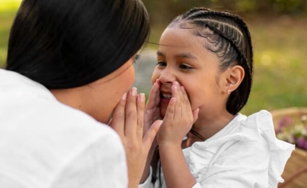 Você escuta, mas não entende? Descubra esse Transtorno Auditivo pouco conhecido que afeta crianças, adultos e idosos no Brasil