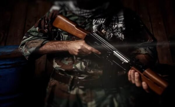 Documentário revela conexões ocultas entre radicalização no Oriente Médio e o narcotráfico na América Latina