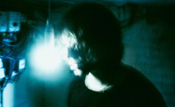 Daniel Avery lança Tremor (Deluxe Edition) e o novo single “Lazy Dreams”