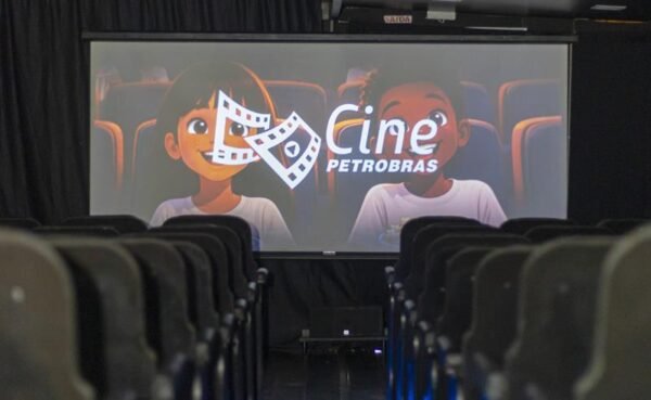 Projeto Cine Petrobras chegará em Macaé (RJ), com cinema gratuito para a população