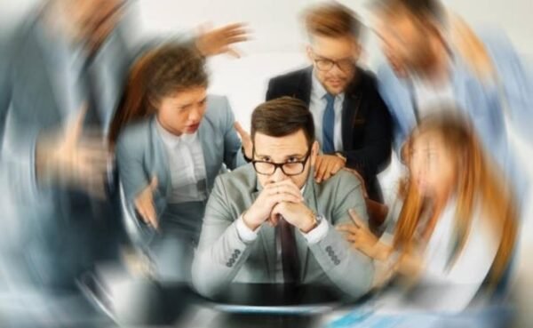 Por que empresas com líderes tecnicamente fortes estão tomando decisões piores sob pressão