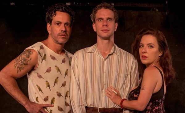 Sucesso em sua nova montagem, clássico “Cordélia Brasil” chega ao Teatro Vannucci, no Shopping da Gávea