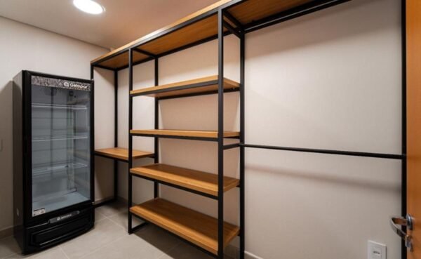 De elevador para delivery a robôs: condomínios de Goiânia se adaptam à era das entregas
